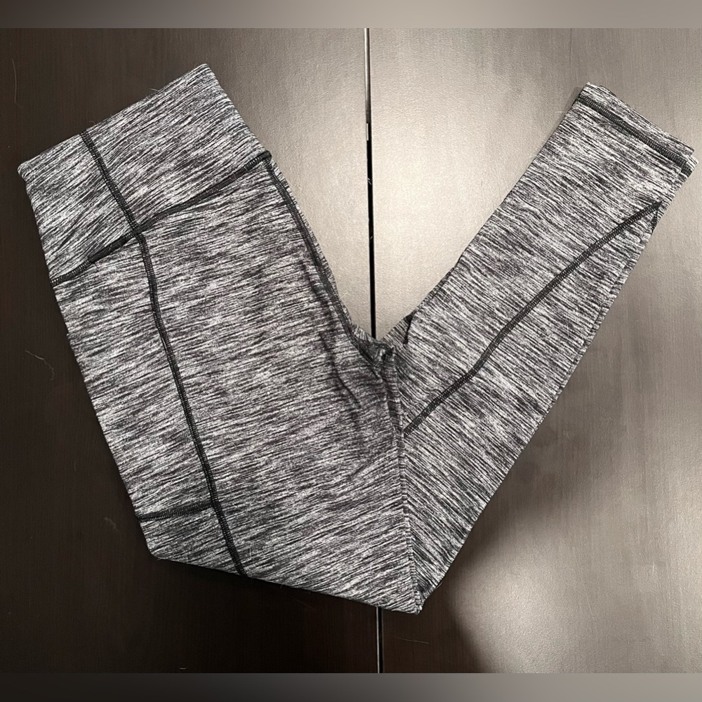 ✨Victoria’s Secret Leggings✨